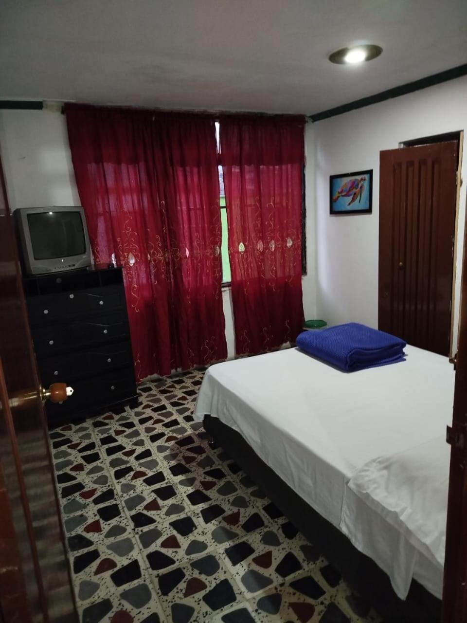 Hostal La 18 Pereira Zewnętrze zdjęcie
